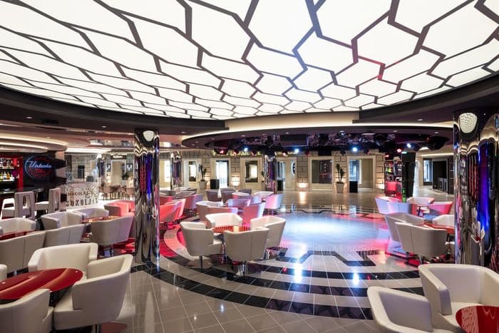 MSC Cruises MSC Virtuosa Bar & Lounge 2.jpg
